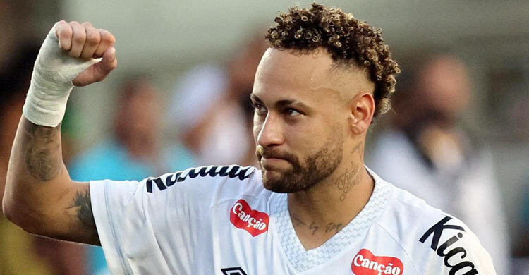 নেইমারে অবনমন থেকে রক্ষা সান্তোসের, শিগগির অস্ত্রোপচার