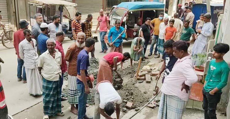 বহুতল ভবনে অবৈধ গ্যাস সংযোগ বিচ্ছিন্ন, কমিউনিটি সেন্টার সিলগালা