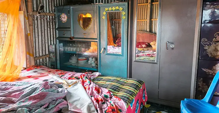 আড়াইহাজারে এক রাতে তিন বাড়িতে ডাকাতি