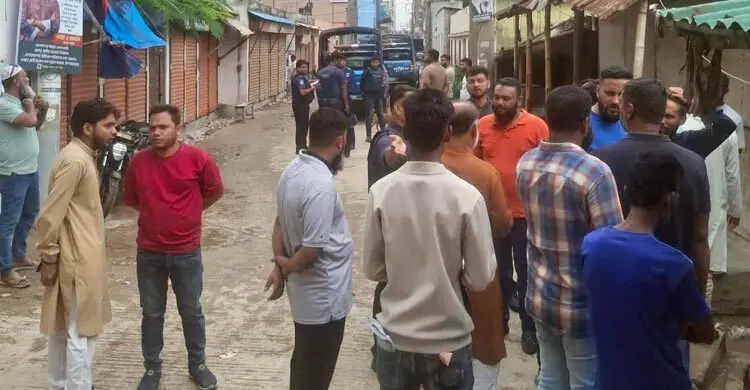 নারায়ণগঞ্জে বিএনপির দুই গ্রুপে সংঘর্ষ, গুলি