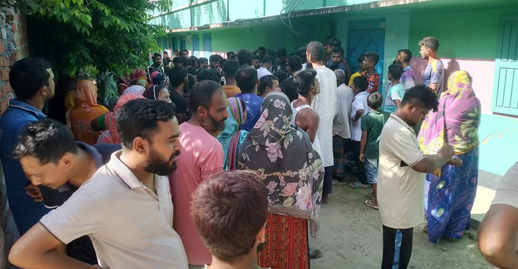 সৈয়দপুরে গৃহপরিচারিকার রক্তাক্ত মরদেহ উদ্ধার