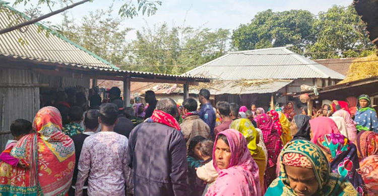 চুরির অভিযোগে মসজিদে মাইকিং, ঘরে মিললো যুবকের ঝুলন্ত মরদেহ
