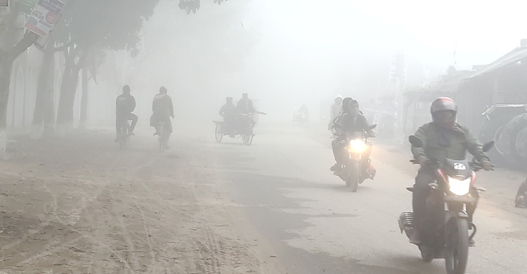 নীলফামারীতে দুপুরের আগে দেখা মেলে না সূর্যের