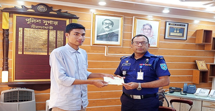 পুলিশ সুপারের সহযোগিতায় কলেজে পড়ার সুযোগ পেলেন রাফসান