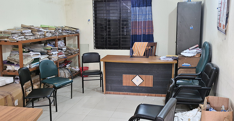 গোপন টেন্ডারে ৫ কোটির পাইপ ১৯ লাখে নিলেন আ’লীগ নেতা