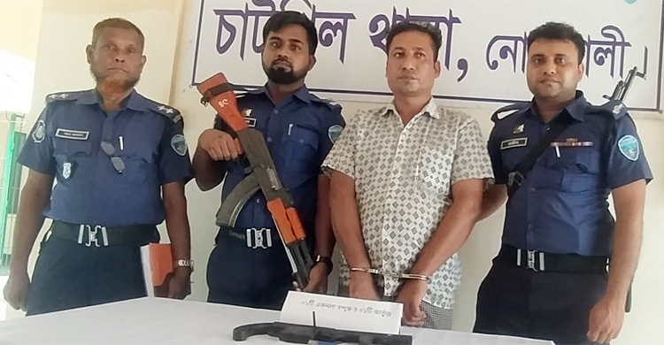 ভাড়ায় গিয়ে সন্ত্রাস, অস্ত্রসহ যুবক আটক