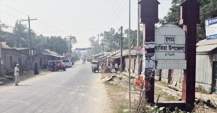 মার্কার প্রচারে সরগরম প্রার্থীরা, গণভোট বোঝেন না দ্বীপের ৯০ ভাগ মানুষ