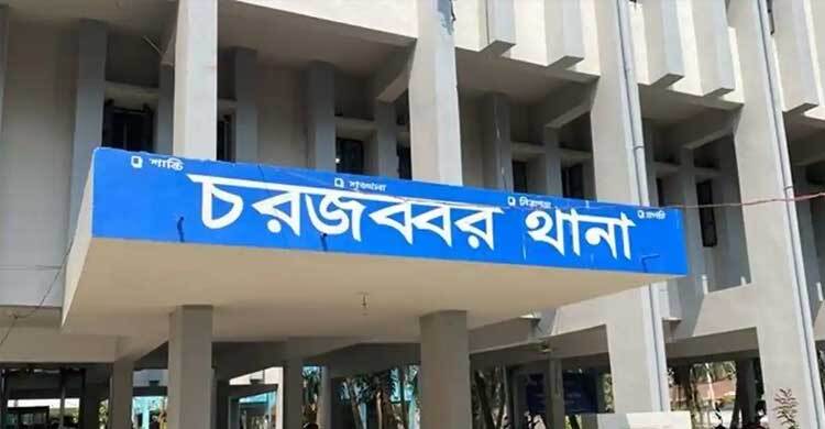 ছাত্রীকে নিয়ে শিক্ষক উধাও, তালা দিয়ে মাদরাসায় আগুন