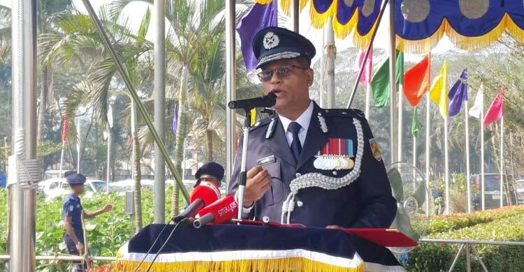 পুলিশ সঠিক থাকলে চব্বিশে আমাদের সন্তানদের জীবন দিতে হতো না