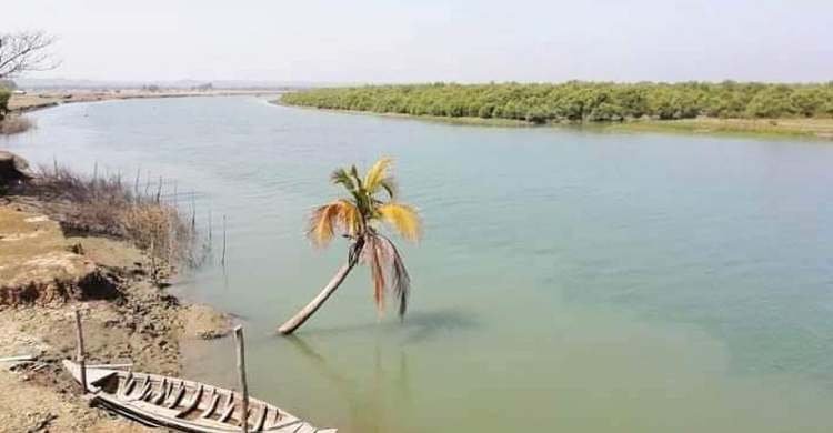 ফুলছড়ির ভাঙন থেকে মুক্তি মিলছে গোমাতলীর বাসিন্দাদের