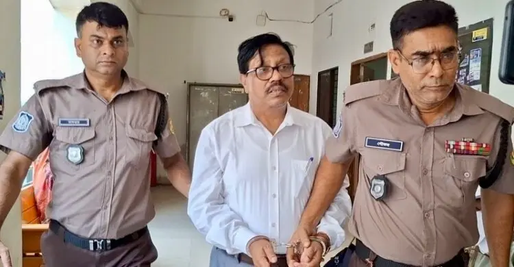 ৫ আগস্টের পর একদিনও বাসার বাইরে থাকিনি, অফিস ছাড়া কোথাও যাইনি