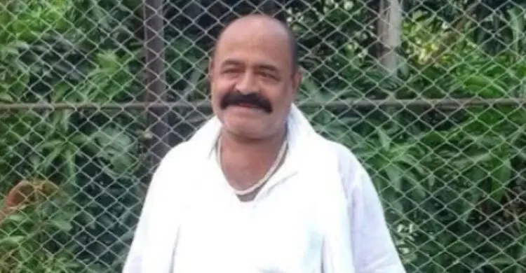 নরসিংদীতে টেক্সটাইল মিলের কেয়ারটেকারকে কুপিয়ে হত্যা