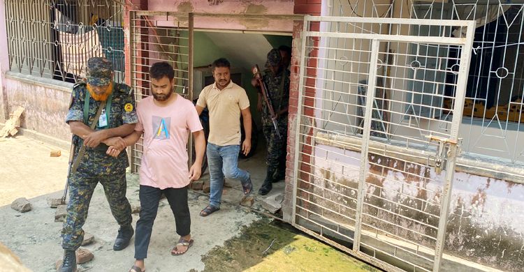 রোগী সেজে ভুয়া চিকিৎসক ধরলেন ইউএনও, ৬ মাসের কারাদণ্ড