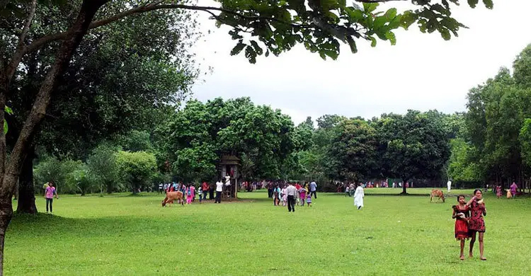 ঢাকার কাছে বেড়াতে যাওয়ার সাত স্পট