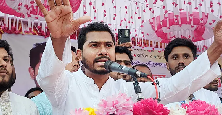 রাজনৈতিক পরিচয়ে কেউ যেন চাঁদা নিতে না পারে: নুরুল হক নুর