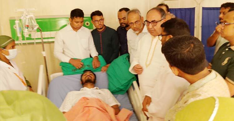 চিন্তা করো না তোমার পাশে আছি, নুরকে মির্জা আব্বাস