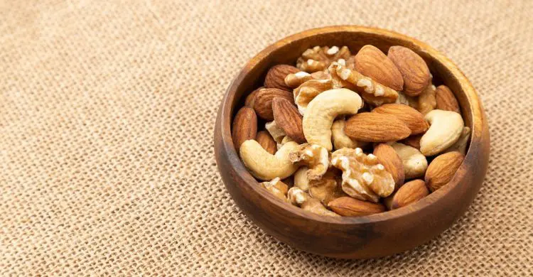 গরমে বাদাম খাওয়া কি স্বাস্থ্যের জন্য ভালো?