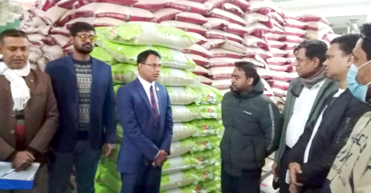 চাল মজুত করায় মিল মালিকের লাখ টাকা জরিমানা