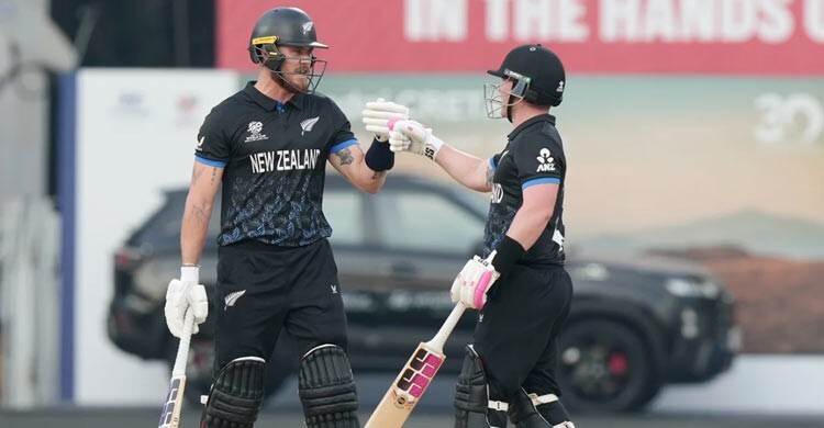 ১০ উইকেটের জয়ে শীর্ষে নিউজিল্যান্ড