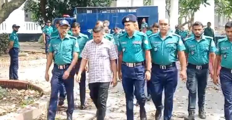 ট্রাইব্যুনালে সাবেক আইজিপি চৌধুরী মামুন