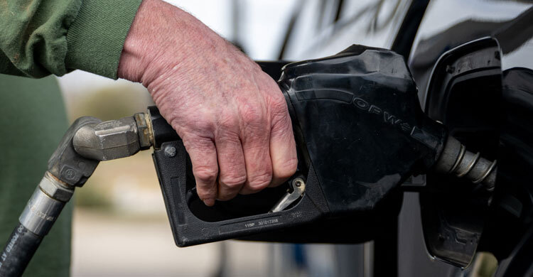 ভেনেজুয়েলার সরবরাহ নিয়ে উদ্বেগে বিশ্ববাজারে তেলের দাম বাড়লো