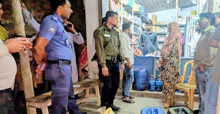 জ্বালানি তেল বেশি দামে বিক্রি করায় জরিমানা