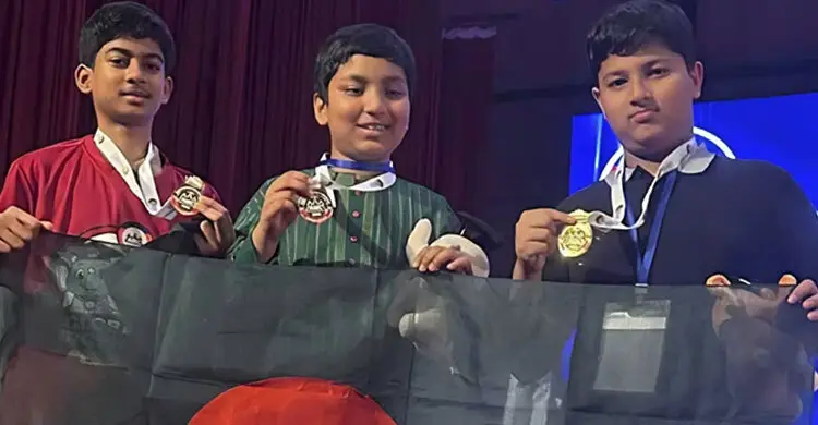 আন্তর্জাতিক গণিত প্রতিযোগিতায় বাংলাদেশের ৩ সোনা জয়