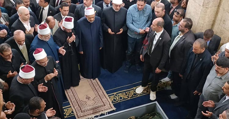 ড. আহমদ ওমর হাশেমের জানাজা অনুষ্ঠিত