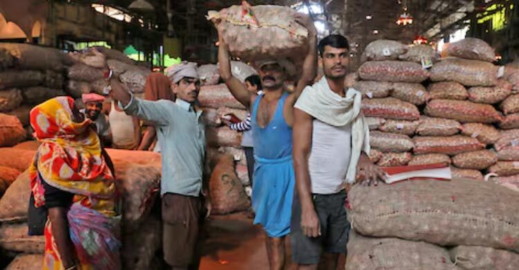 India extends ban on onion exports indefinitely