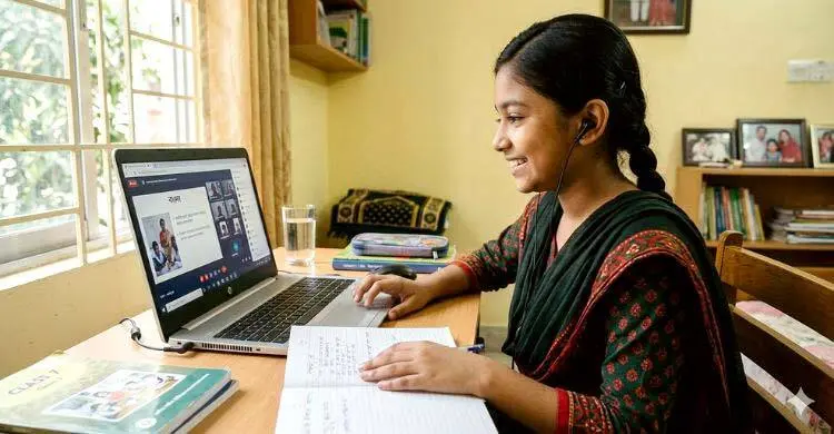 অনলাইন ক্লাসে সন্তানের মন বসে না? জানুন মনোযোগ ধরে রাখার উপায়