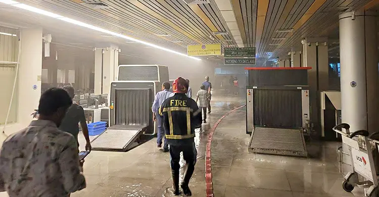 সিলেট বিমানবন্দরের সার্ভার রুমে অগ্নিকাণ্ড