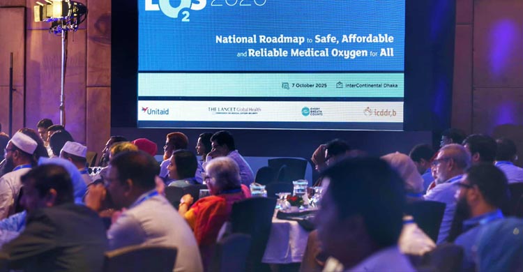 হাসপাতালে অক্সিজেন স্বল্পতা রয়েছে, এর দায় সরকারের: স্বাস্থ্যসচিব