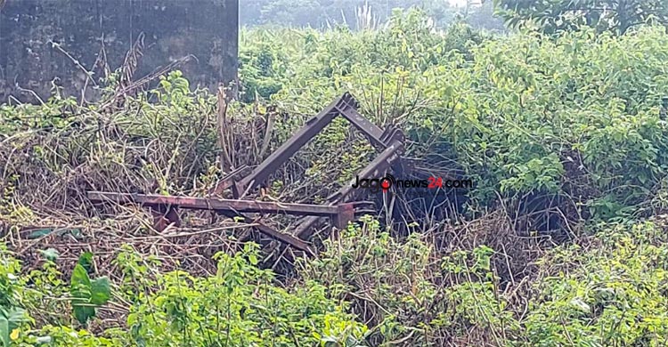 আখের অভাবে চালু হচ্ছে না পঞ্চগড় চিনিকল, শ্রমিকদের হাহাকার