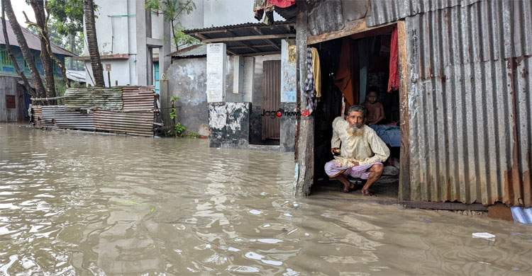 পটুয়াখালীতে ইতিহাসের সর্বোচ্চ বৃষ্টিপাত, বিপর্যস্ত জনজীবন