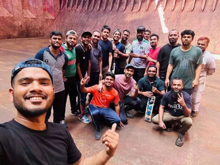 জিম্মি নাবিকদের স্মৃতি কাঁদাচ্ছে স্বজনদের