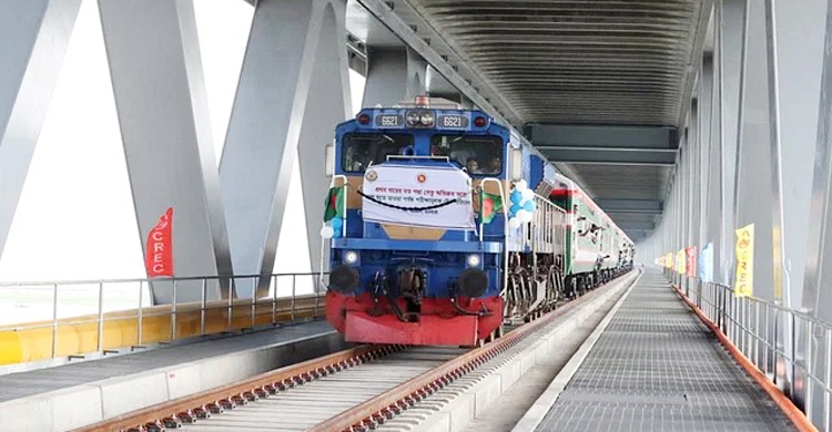পদ্মার বুক চিরে আজ ছুটবে ট্রেন, উদ্বোধন করবেন প্রধানমন্ত্রী
