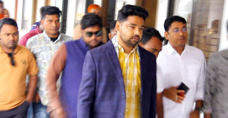 আদালতে ব্যাখ্যা দিলেন পাবনার সেই ছাত্রলীগ নেতা