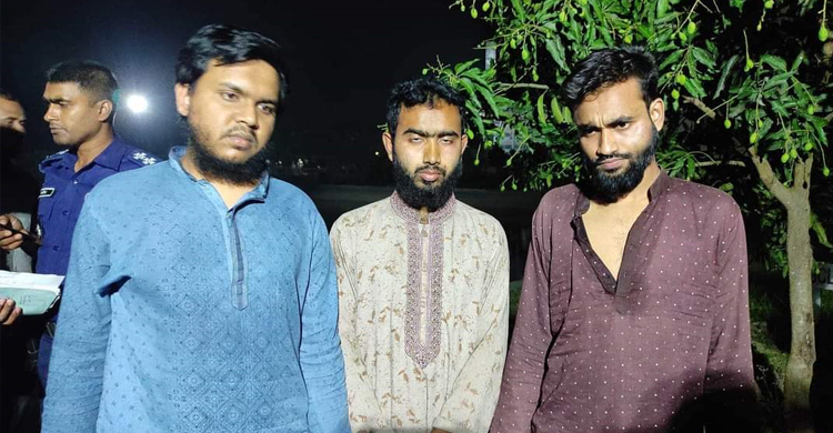 ৩ ছাত্রকে নির্যাতনের অভিযোগ ছাত্রলীগের বিরুদ্ধে