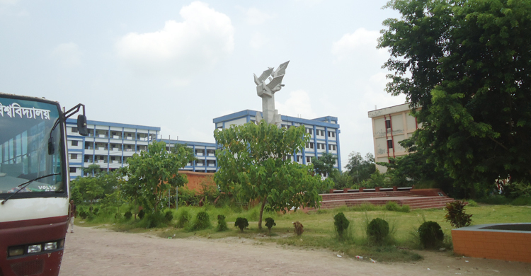 ১৫ উন্নয়ন প্রকল্পে ১০০ কোটি টাকার অডিট আপত্তি