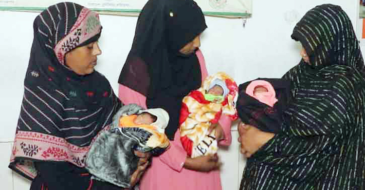 ছিল মেয়ের আশা, একসঙ্গে ৩ ছেলের মা হলেন প্রিয়া