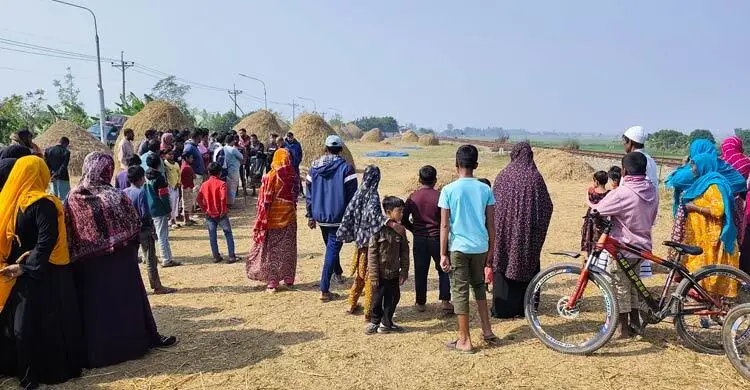 পাবনায় গরু চুরির অভিযোগে যুবককে পিটিয়ে হত্যা