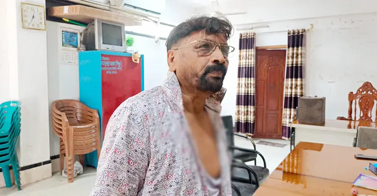 সাঁথিয়ায় সাংবাদিককে লাঞ্ছিত করার অভিযোগ