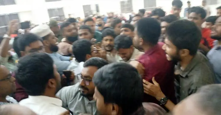 পাবিপ্রবিতে জুলাইয়ের অনুষ্ঠান বন্ধ করে দিলো ছাত্রদল