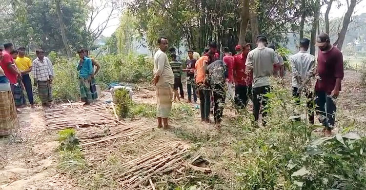 এক রাতে কবর খুঁড়ে ১৫ কঙ্কাল চুরি