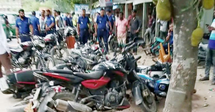 পাবনায় বিএনপি-জামায়াত সংঘর্ষে আহত ২০