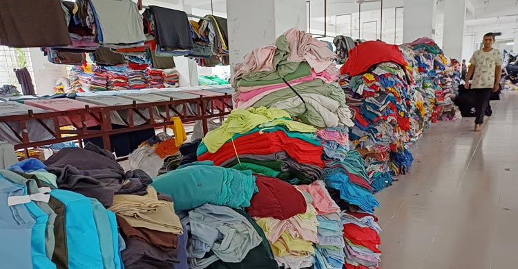 ভারতের নিষেধাজ্ঞায় বিপন্ন পাবনার হোসিয়ারি শিল্প