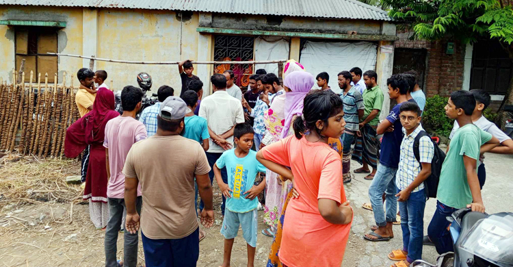 ঈশ্বরদীতে গৃহবধূকে পিটিয়ে হত্যার অভিযোগ
