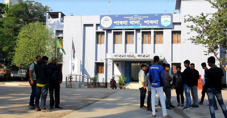 ভাড়া নিয়ে দ্বন্দ্ব, ছুরিকাঘাতে বাস হেলপারকে হত্যা