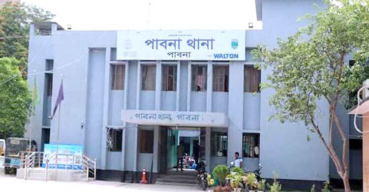 ব্যঙ্গ করায় ছুরিকাঘাতে যুবককে হত্যা