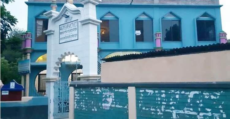 মাদরাসার দেড় লাখ টাকা চুরি, দানবাক্সও ভাঙা